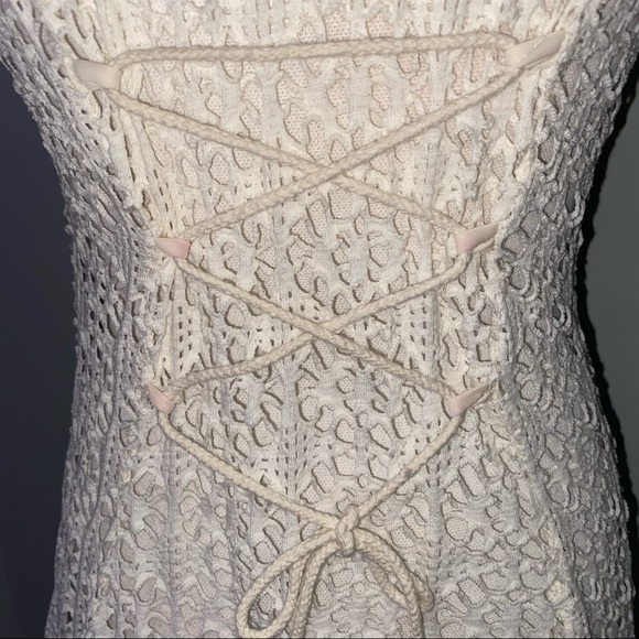 *SOLD* Vintage Mayvens Of California Off White Lace Crochet Dress Large - Picture 5 of 9